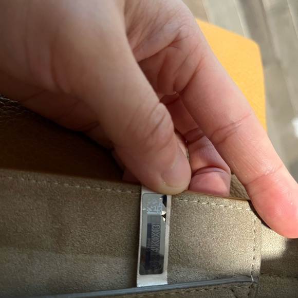 Chloe Faye Shoulder Bag Crossbody - Picture 5 of 5